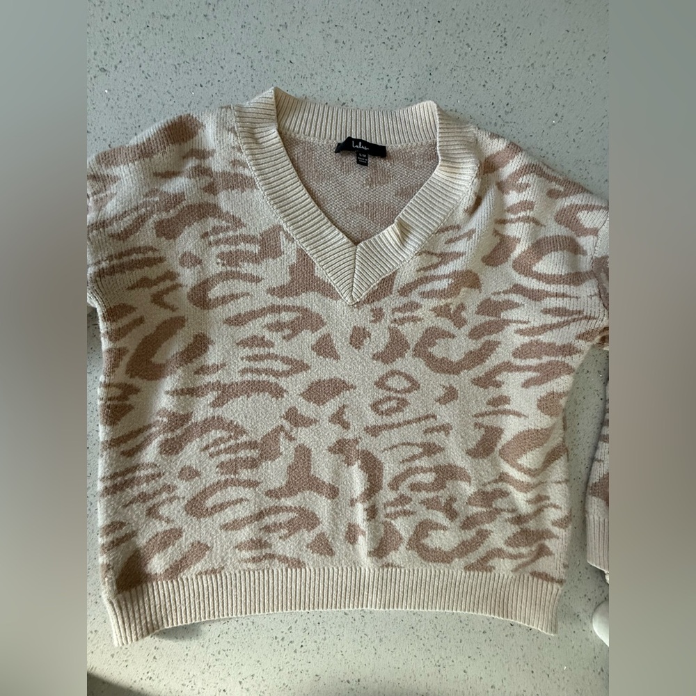 Lulu's Cream and Tan Patterned Sweater